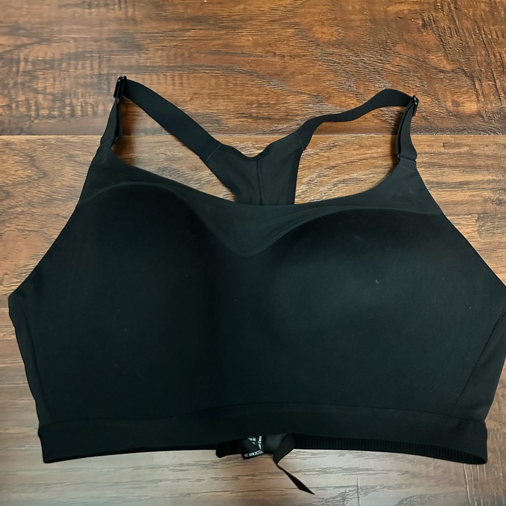 Victoria's Secret On Point Black Sports Bra